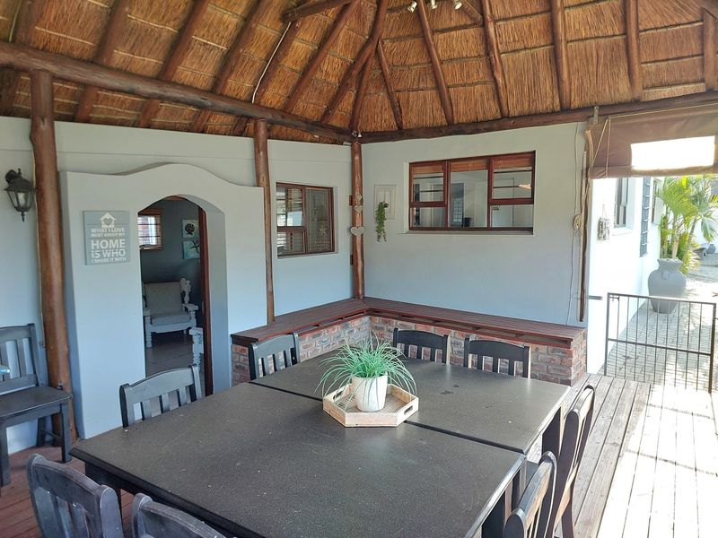 House For Sale In East London - Photo 6