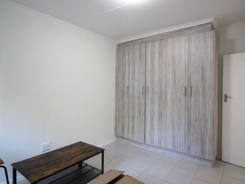 Apartment For Sale In East London - Photo 8