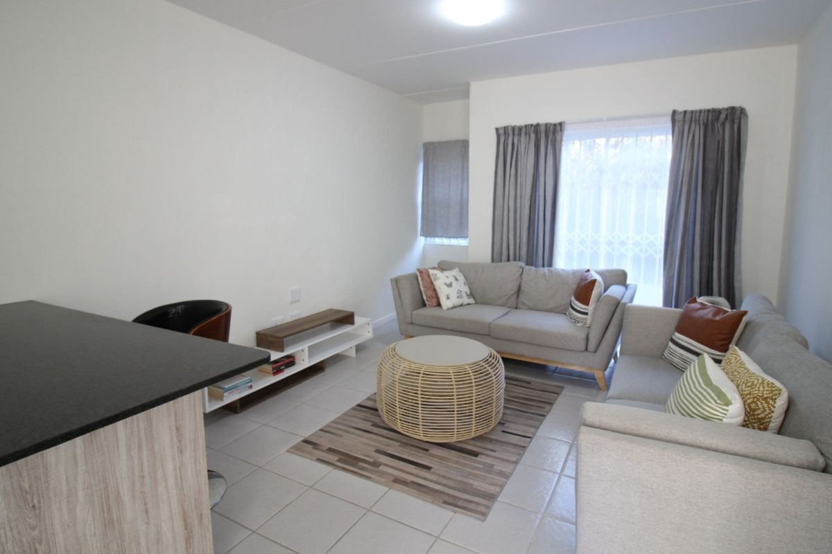 Apartment For Sale In East London - Photo 3