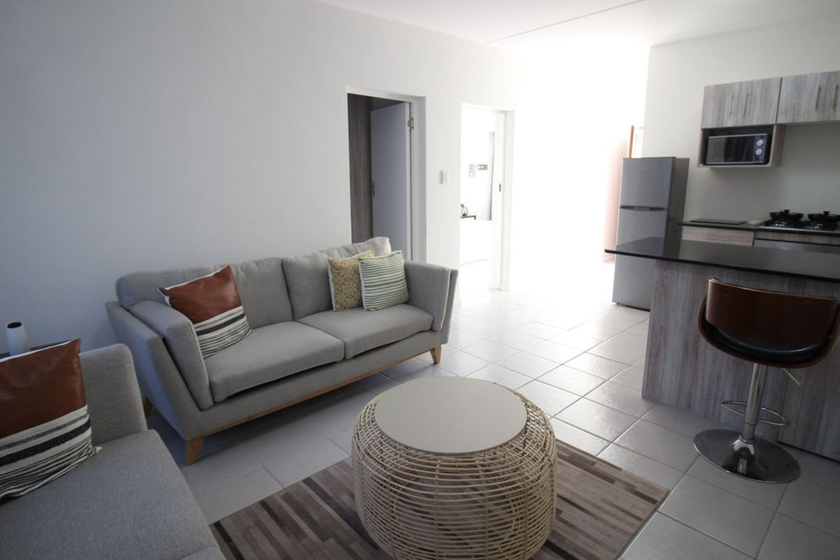 Apartment For Sale In East London - Photo 5