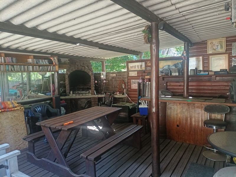 House For Sale In East London - Photo 8