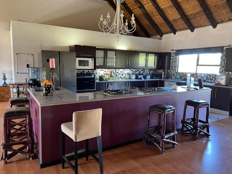 House For Sale In East London - Photo 10