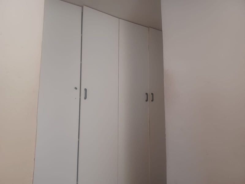 House For Sale In East London - Photo 5