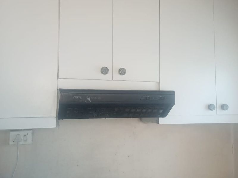 House For Sale In East London - Photo 4