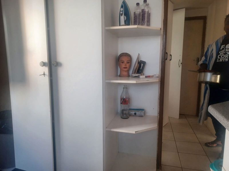 House For Sale In East London - Photo 2