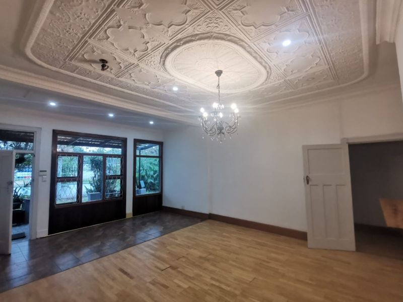 House For Sale In East London - Photo 2