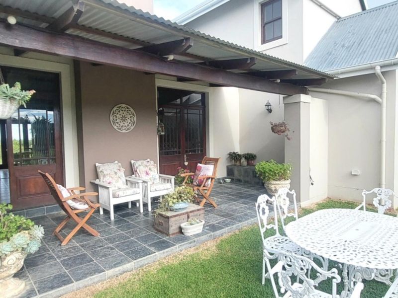 Smallholding For Sale In East London - Photo 5