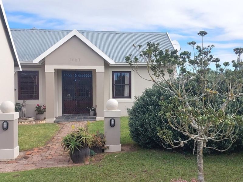 Smallholding For Sale In East London - Photo 3