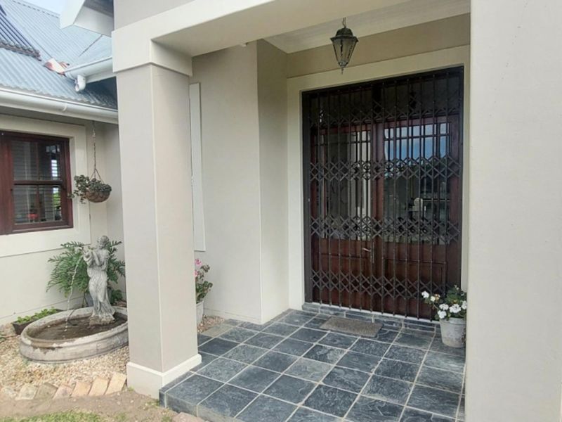 Smallholding For Sale In East London - Photo 2