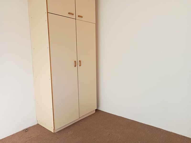 House For Sale In East London - Photo 5