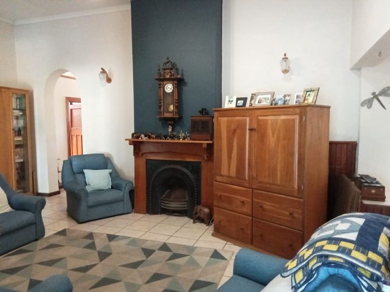 House For Sale In East London - Photo 10