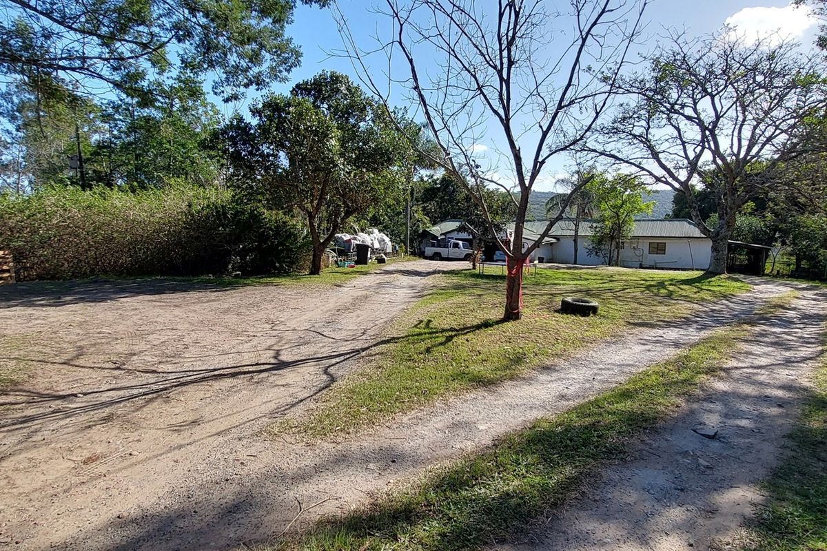 Farm For Sale In East London - Photo 2