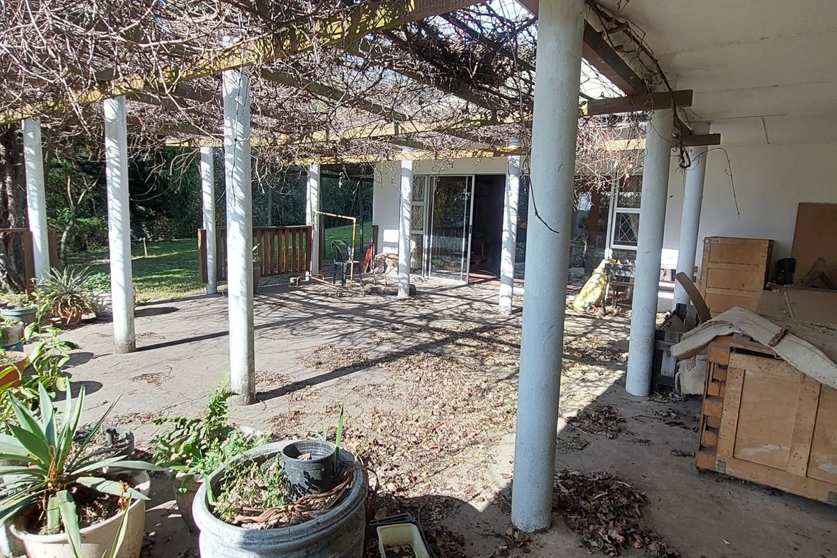 Farm For Sale In East London - Photo 3