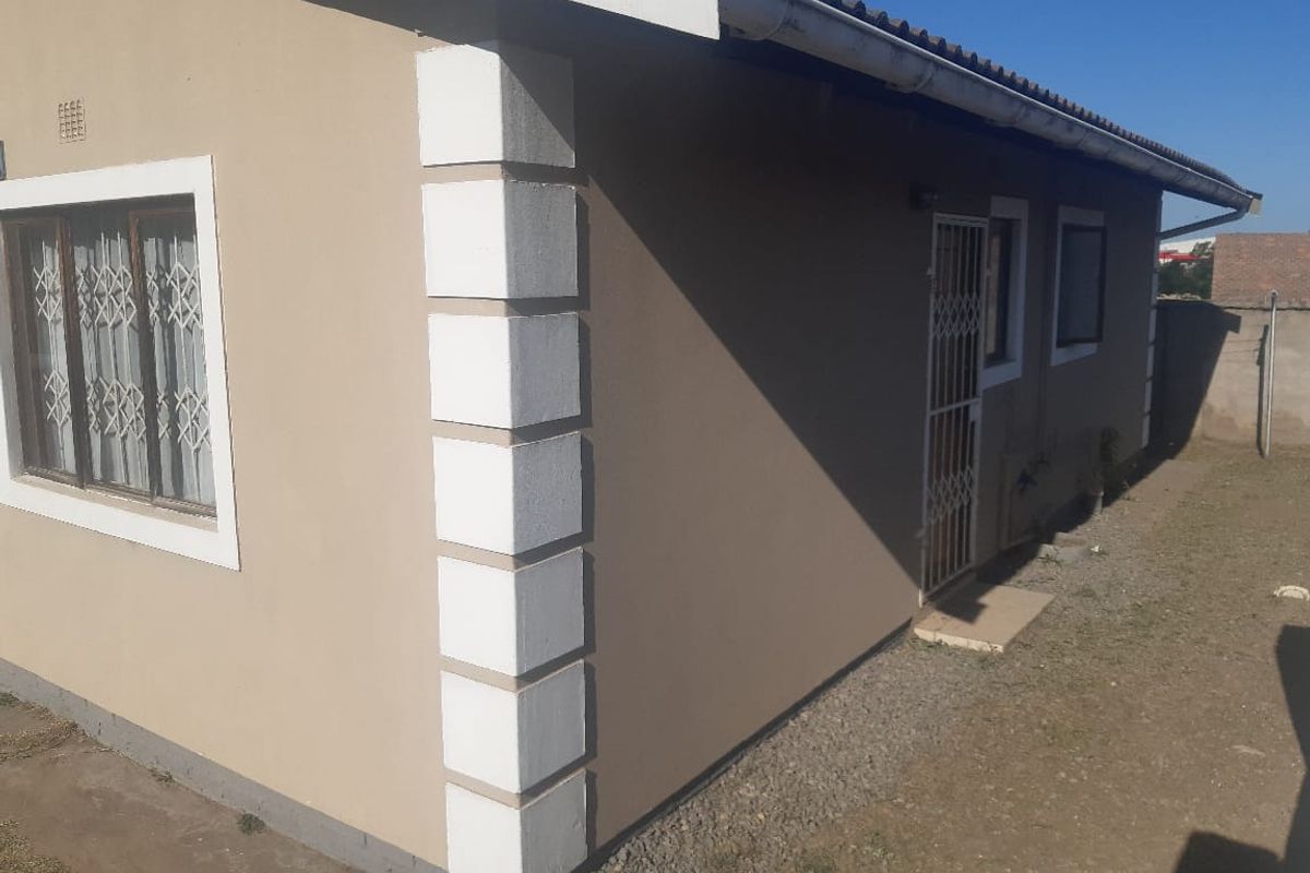 House For Sale In Mthatha - Photo 3