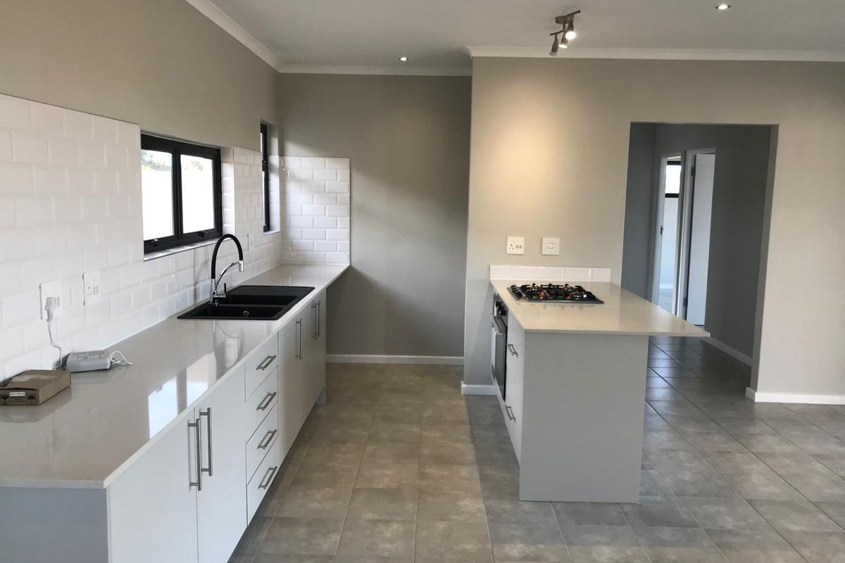 Gated Estate For Sale In East London - Photo 3