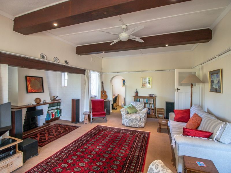 House For Sale In East London - Photo 6