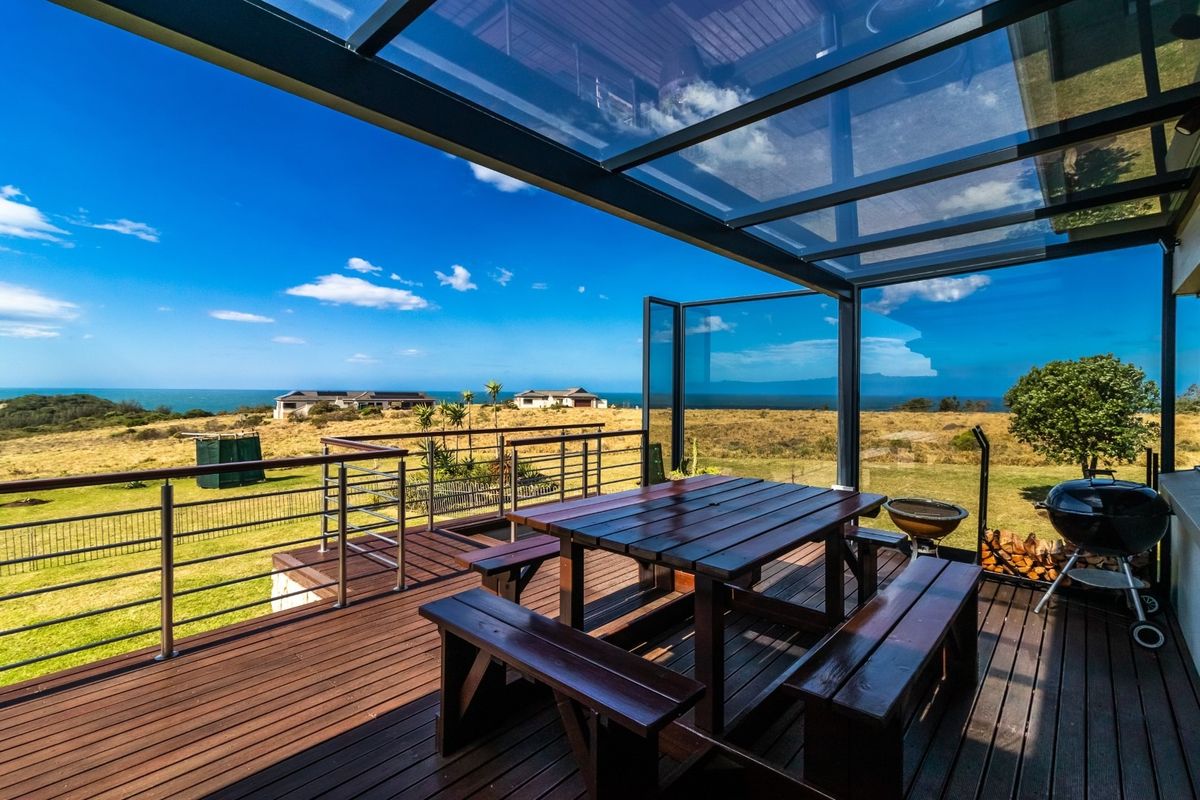 House For Sale In East London - Photo 2