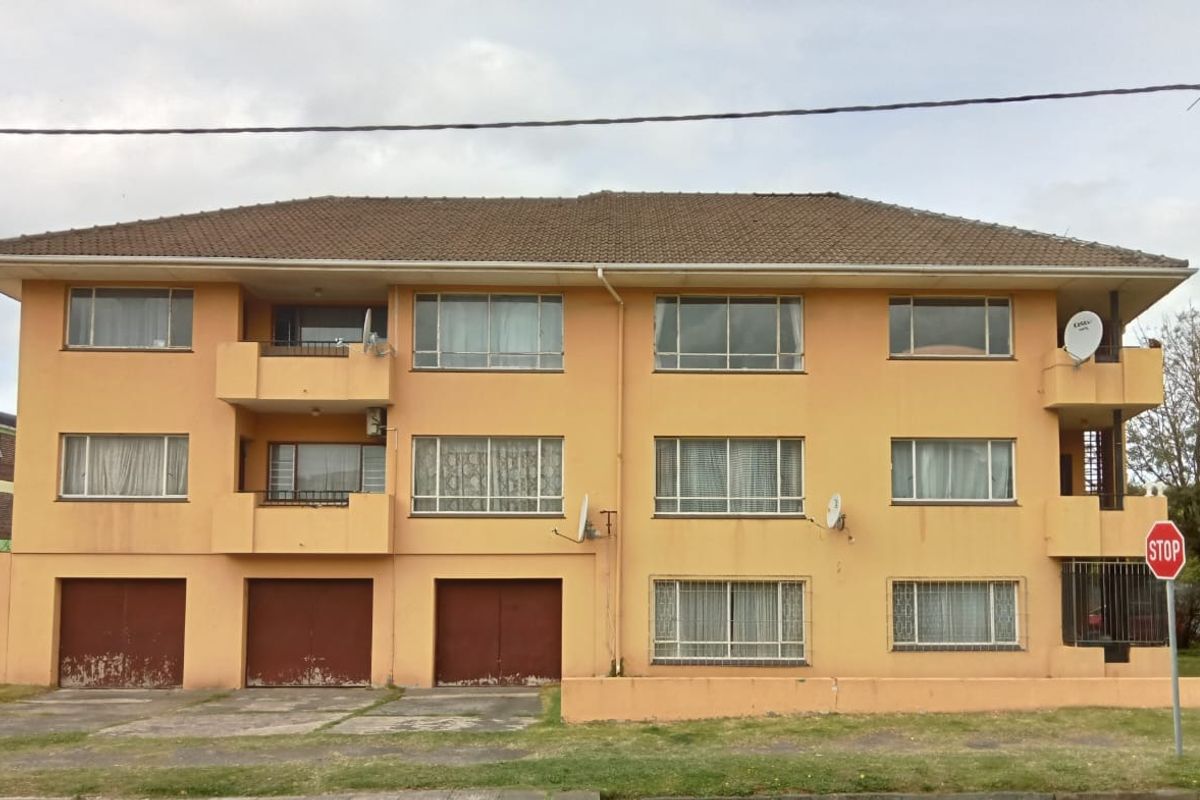 Apartment For Sale In East London - Photo 2