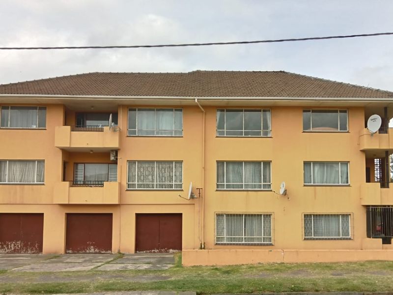 Apartment For Sale In East London - Photo 2