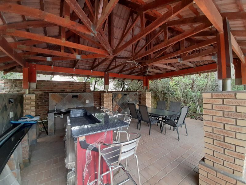 Magnificent Riverfront Estate on 5 036m2 of Pure Tranquility - Photo 8