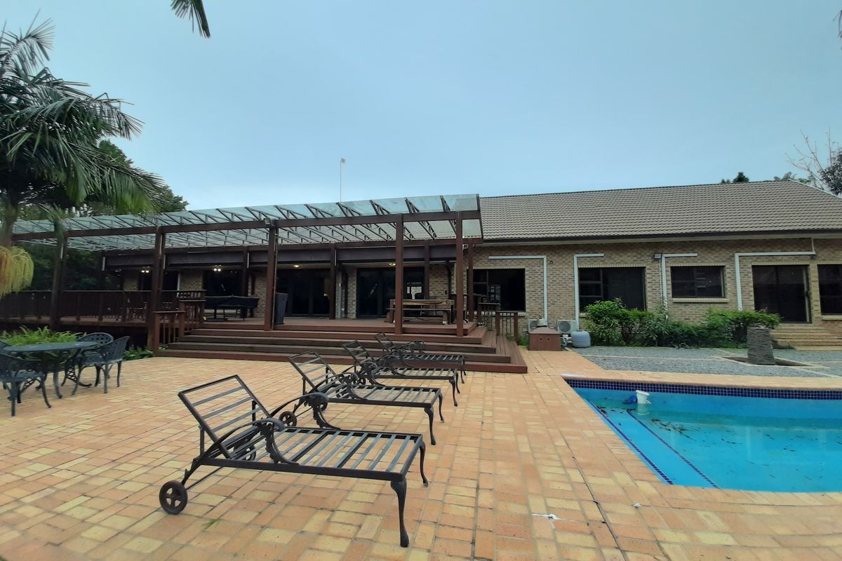 Magnificent Riverfront Estate on 5 036m2 of Pure Tranquility - Photo 3