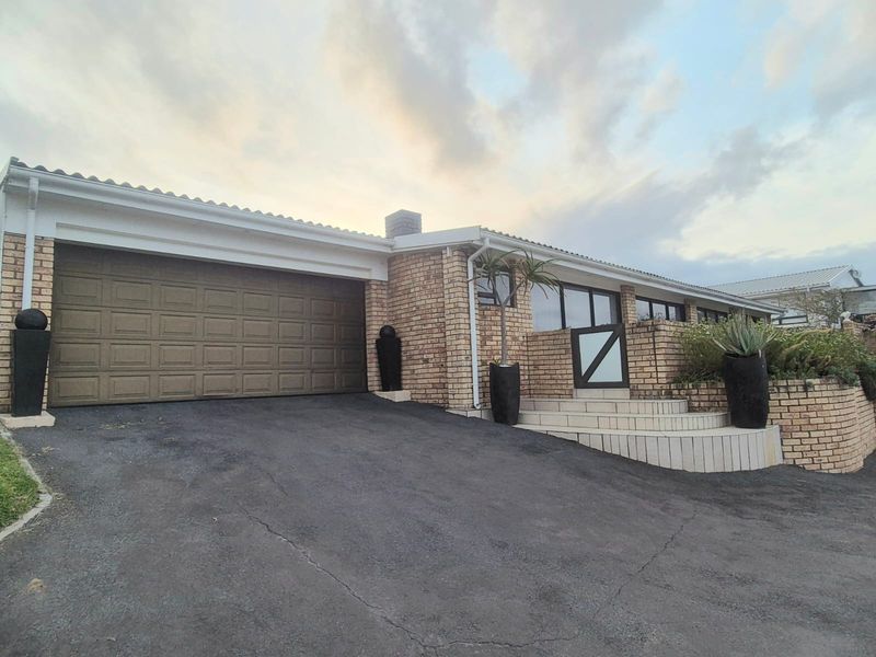 House For Sale In Cintsa - Photo 2