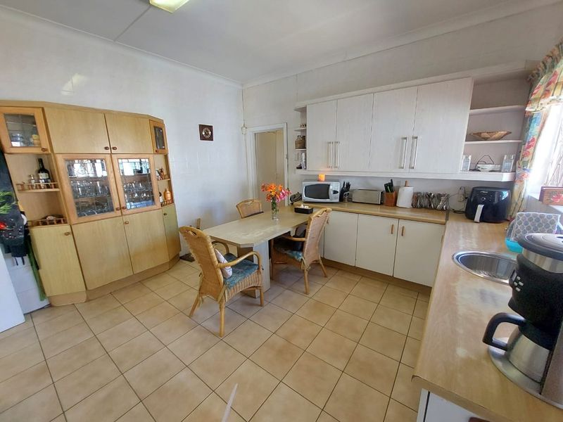Smallholding For Sale In East London - Photo 8