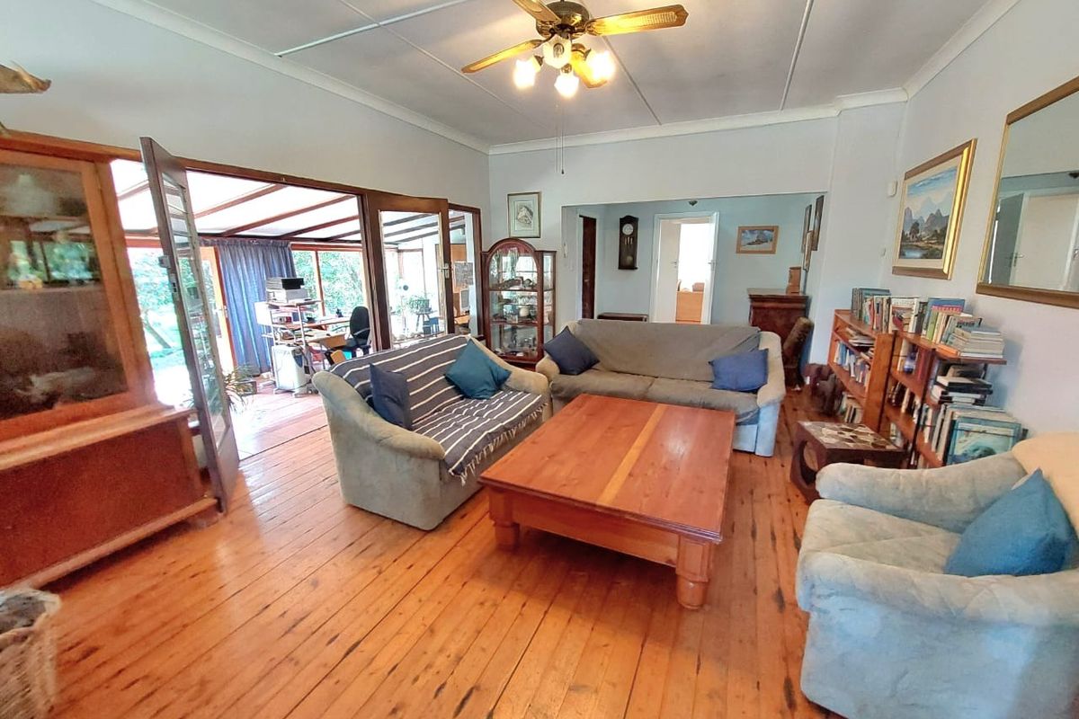 Smallholding For Sale In East London - Photo 3