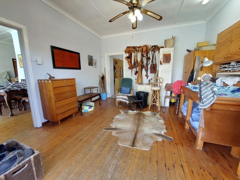 Smallholding For Sale In East London - Photo 6