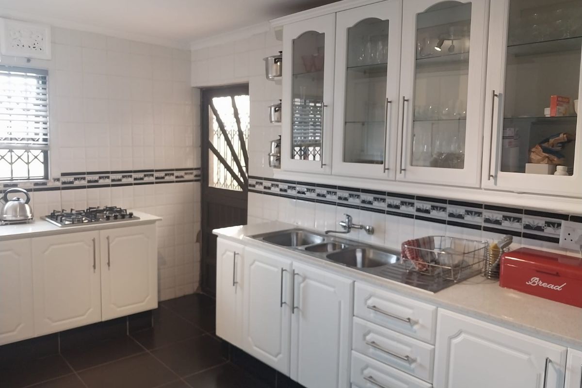 Very Urgent SALE - Photo 5