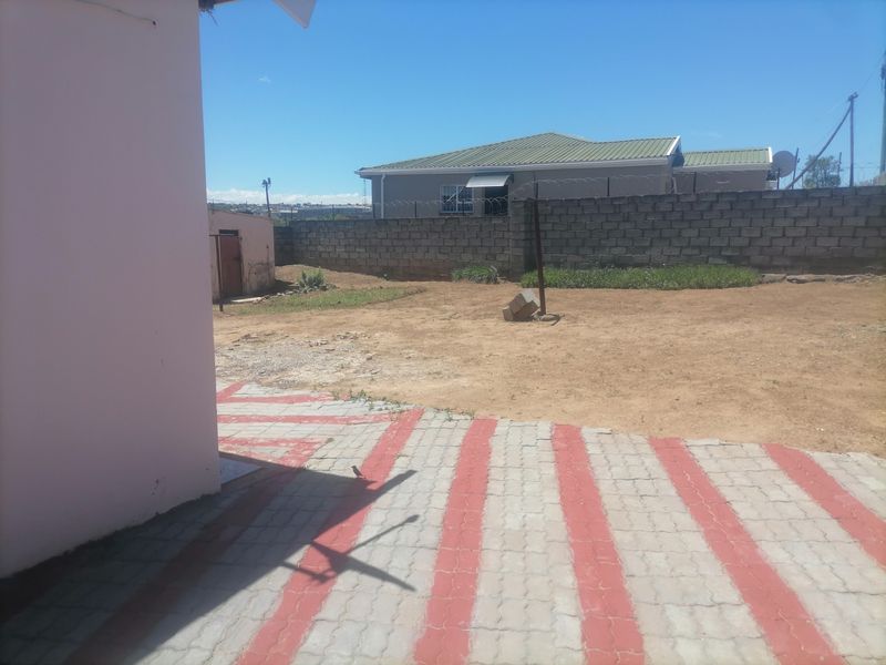 House For Sale In King Williams Town - Photo 4