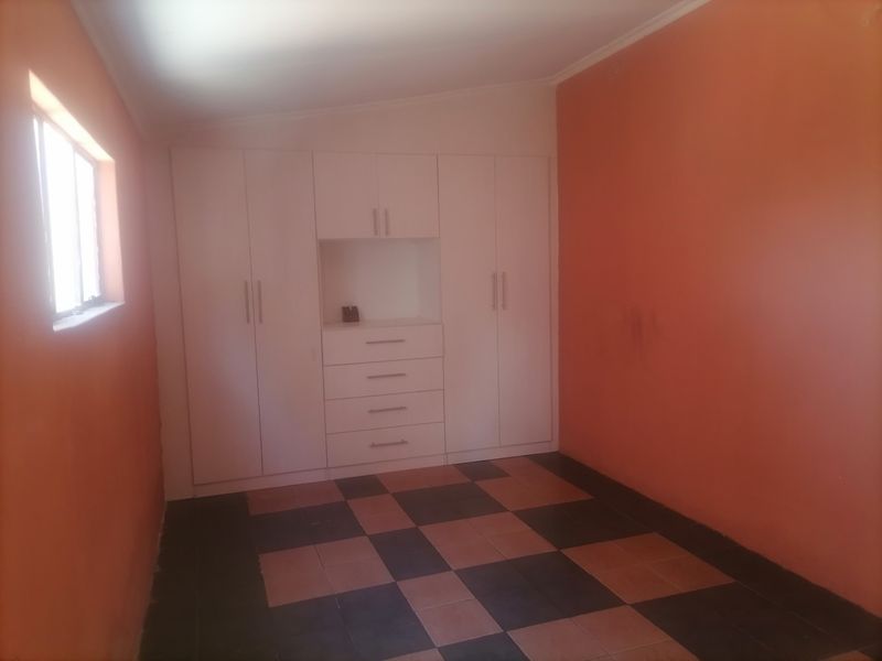 House For Sale In King Williams Town - Photo 7