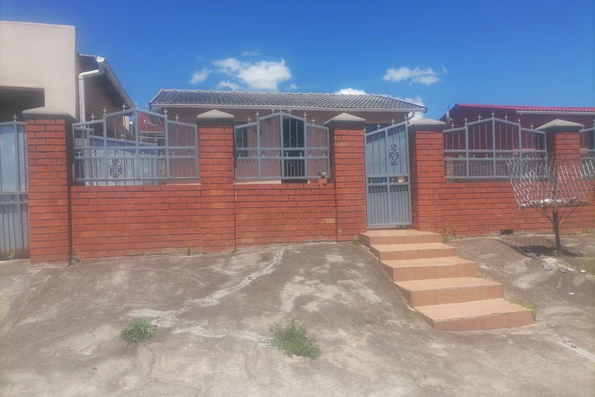 House For Sale In King Williams Town - Photo 5