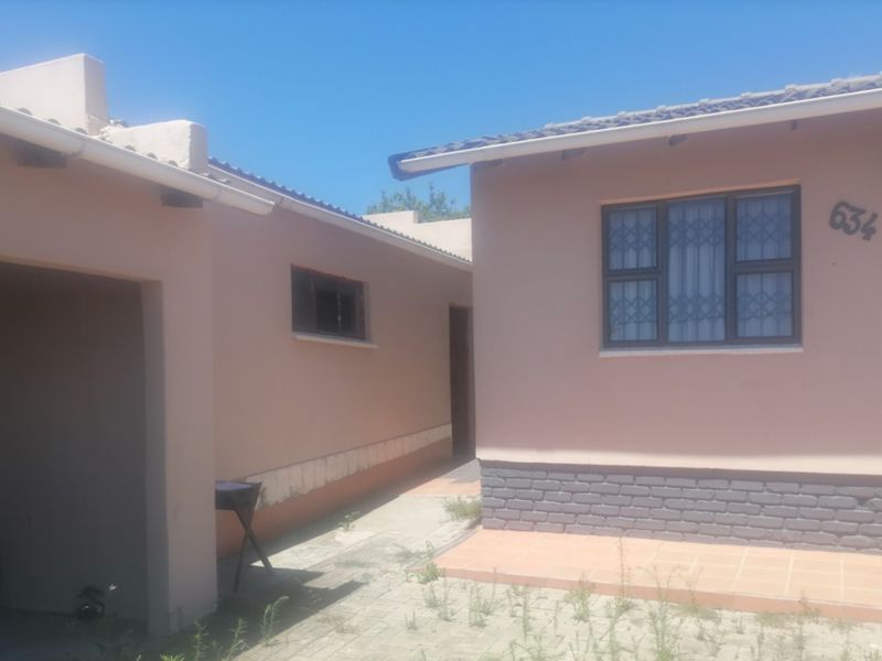 House For Sale In King Williams Town - Photo 3