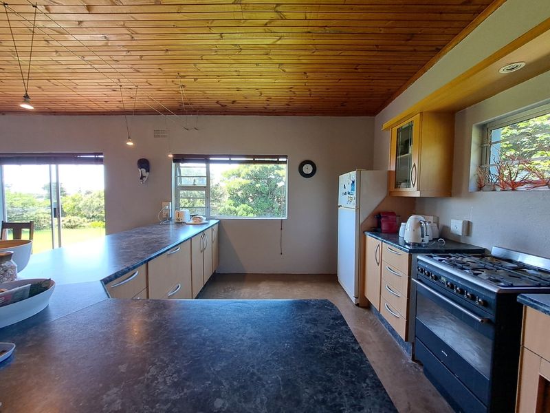 Coastal Gem in Sunrise on Sea - Photo 9