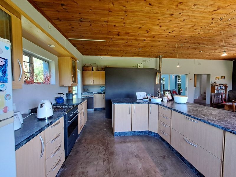 Coastal Gem in Sunrise on Sea - Photo 8