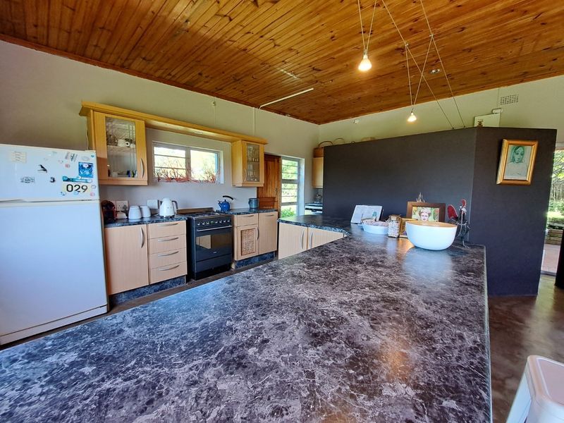 Coastal Gem in Sunrise on Sea - Photo 6