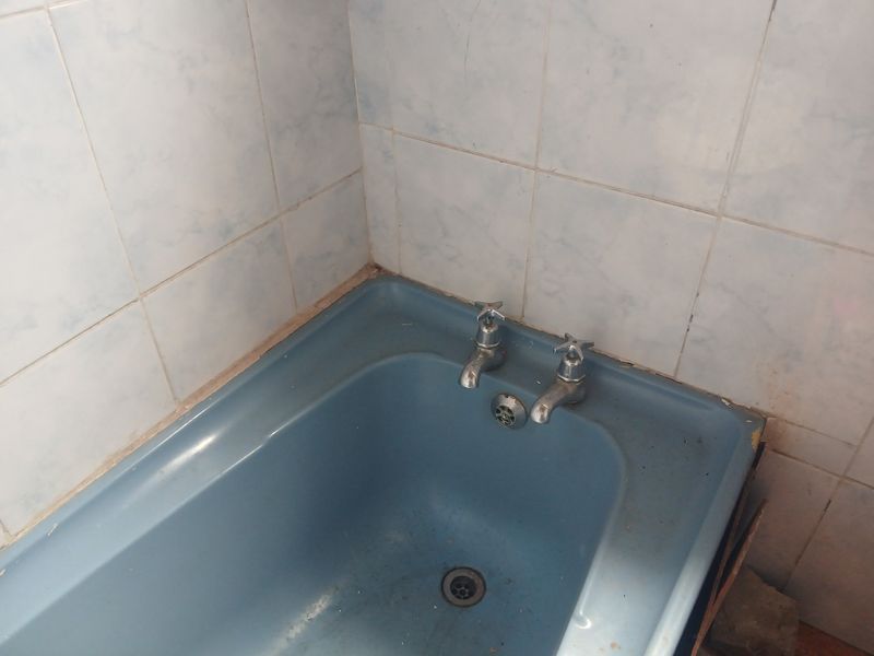 Family Home - Photo 6