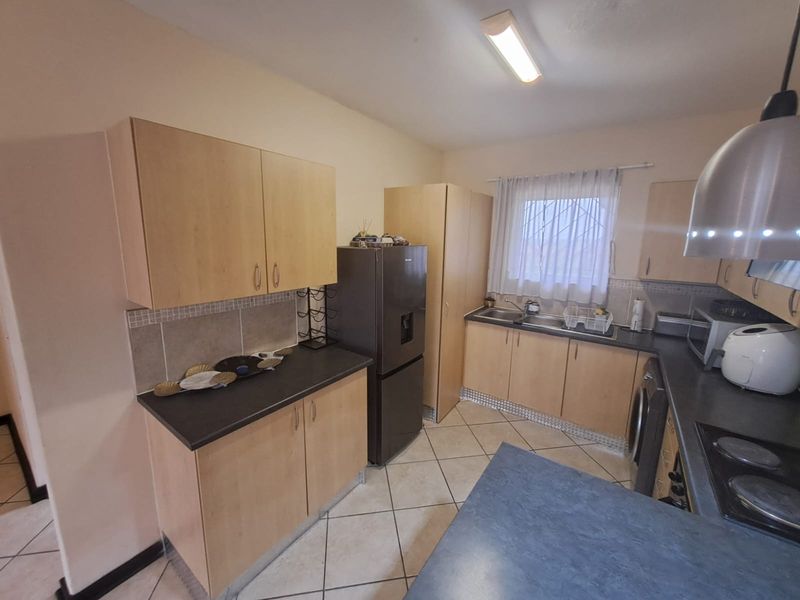 Apartment For Sale In East London - Photo 10