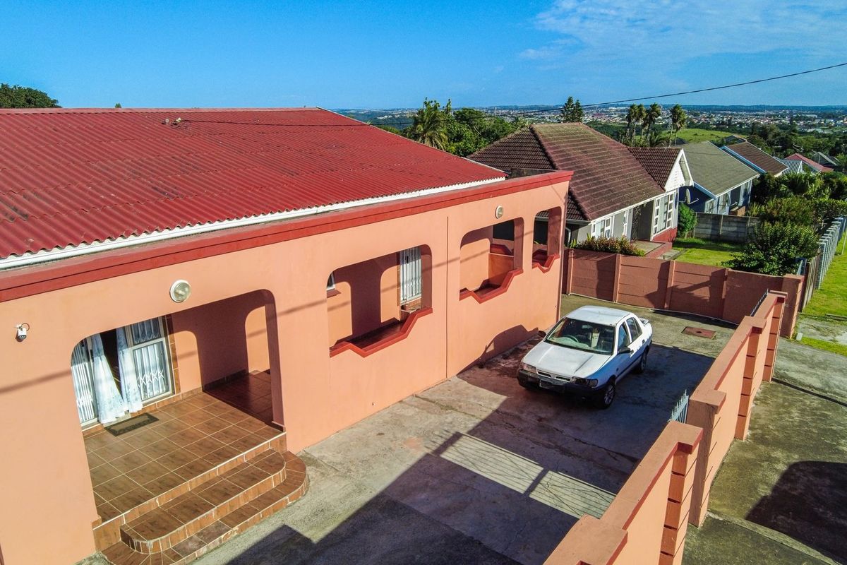 House For Sale In East London - Photo 4