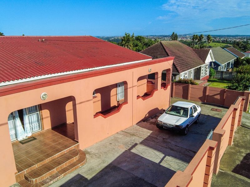 House For Sale In East London - Photo 4