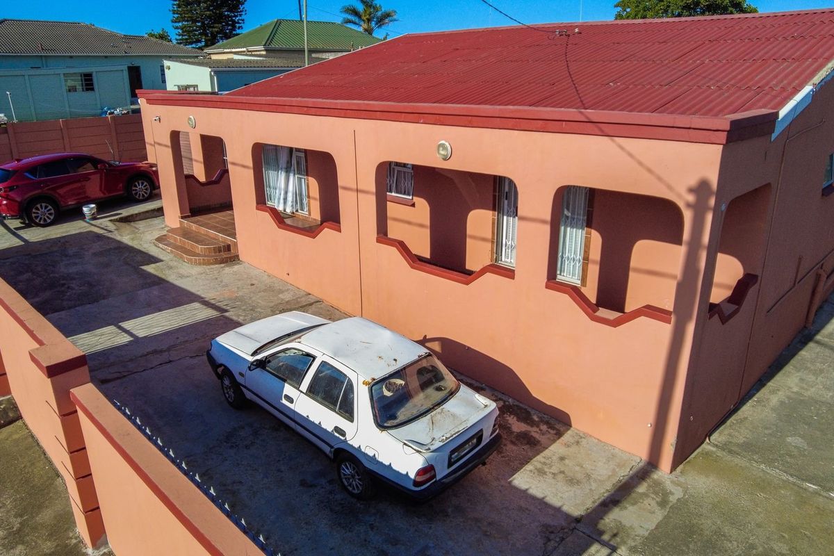 House For Sale In East London - Photo 5