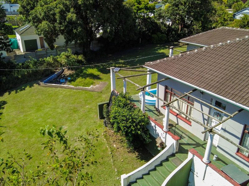 House For Sale In East London - Photo 8