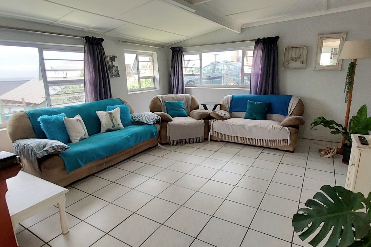 House For Sale In East London - Photo 5