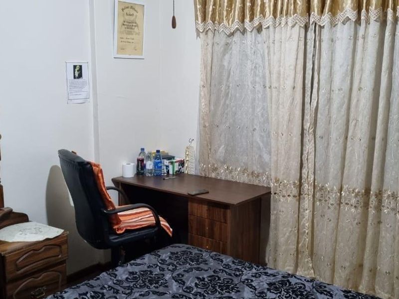 Townhouse For Sale In East London - Photo 6