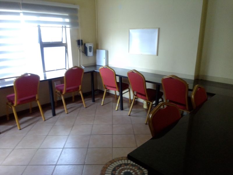 House For Sale In East London - Photo 3