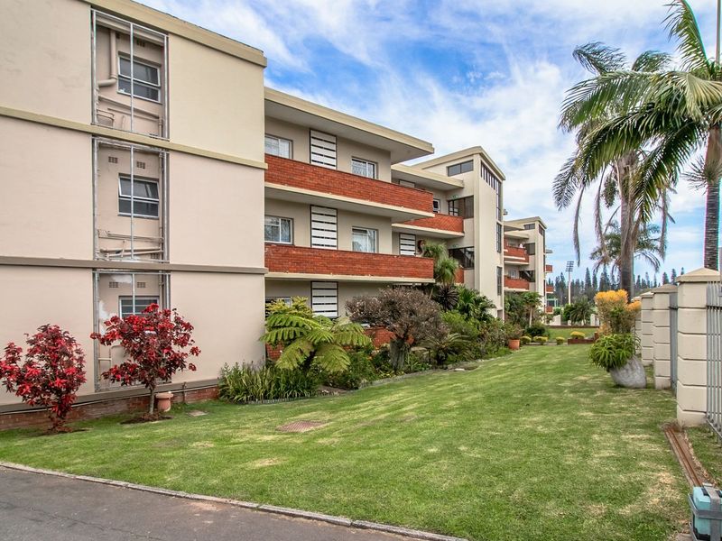 Apartment For Sale In East London - Photo 6