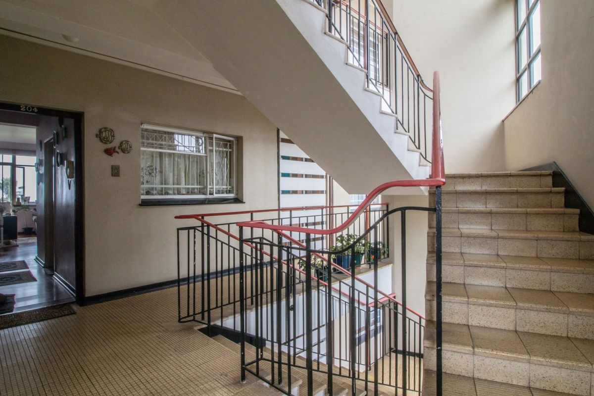 Apartment For Sale In East London - Photo 5