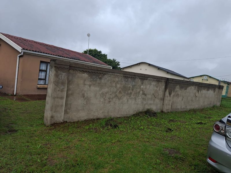 House For Sale In East London - Photo 5