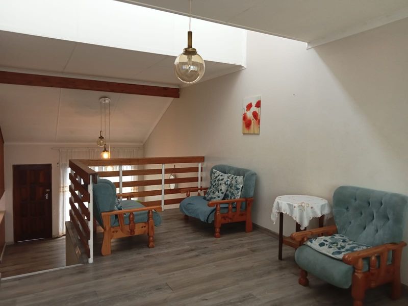 Townhouse For Sale In East London - Photo 5